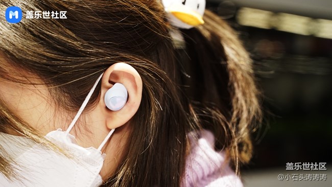 沉浸其间的体验 三星Galaxy Buds+外观赏析