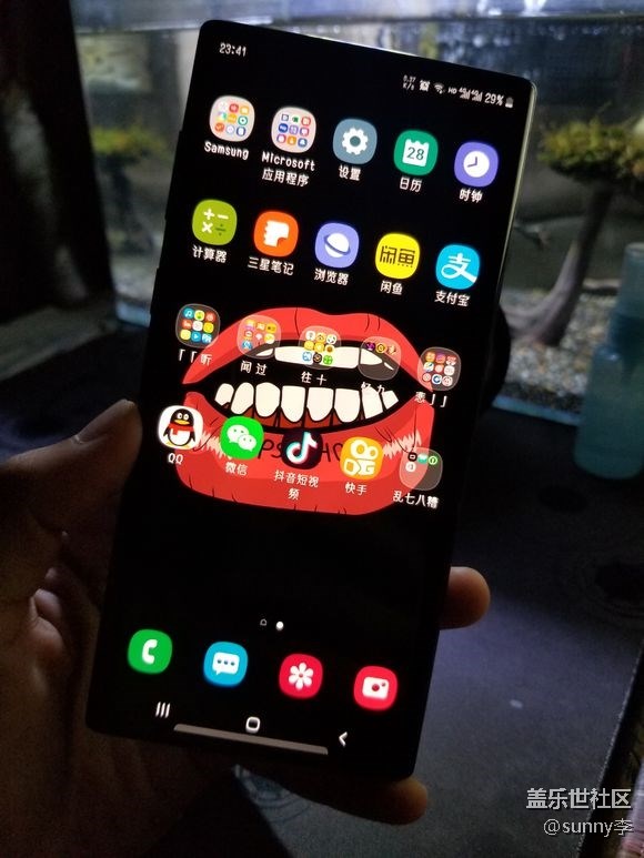 买了台小NOTE10，个人感受。但还是不舍得抛弃S8+