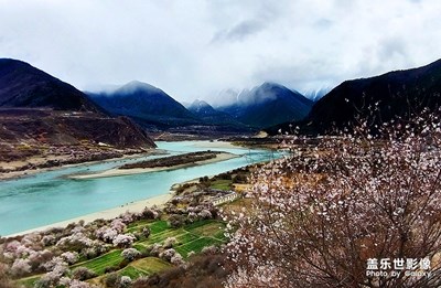 雅鲁藏布峡谷风光（3）