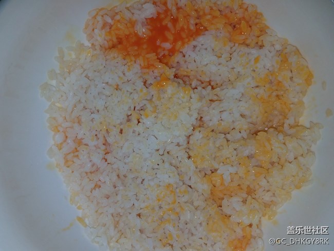 【宅家食谱】+火腿肠蛋炒饭