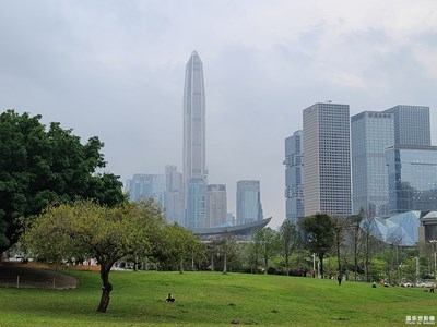 s20U眼中的深圳书城