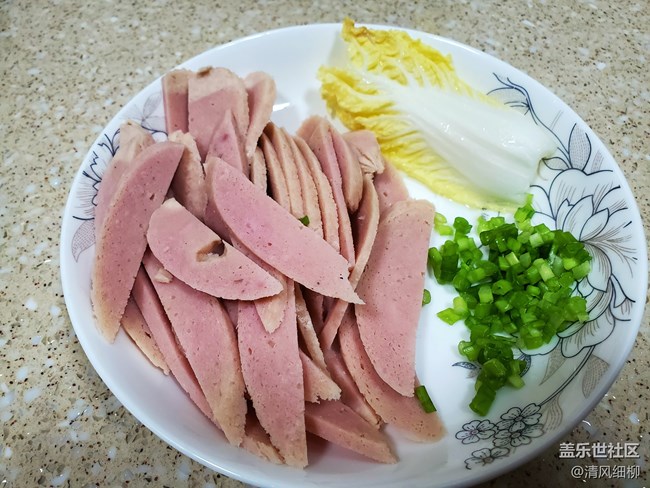【宅家厨艺大PK】+翡翠白玉火腿汤