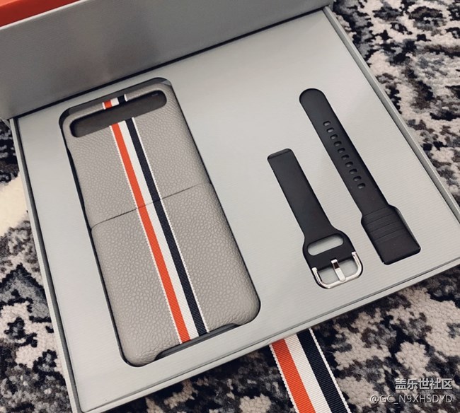 关于z flip的使用感