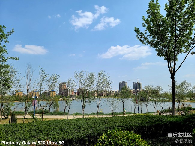 三星S20 Ultra：耀眼时尚设计  崭新拍摄体验