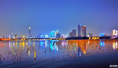 【春日丽影】+夜未央