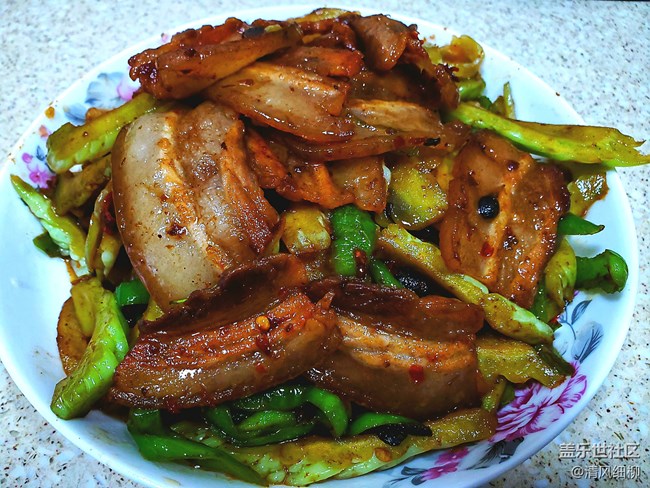 苦瓜辣椒炒回锅肉