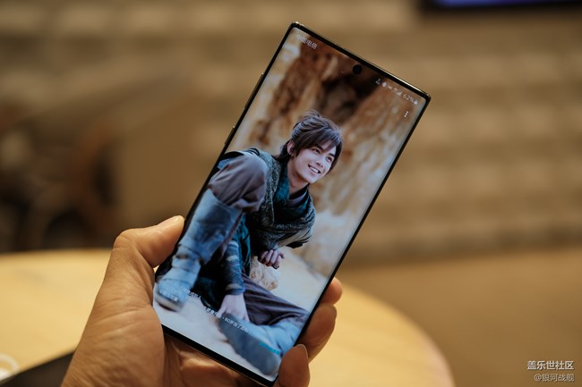 note10+自拍 美的东西让你拿着心情都会变好。