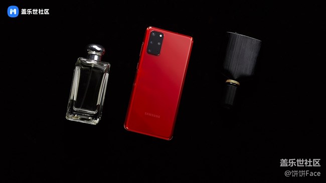 和女神一起“红” 三星Galaxy S20+馥郁红美图赏