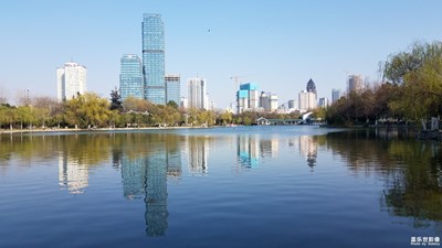 【我美丽城】+杏花公园一角