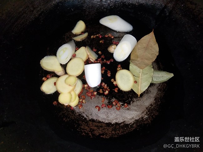 【诱惑夜宵】+香辣小龙虾