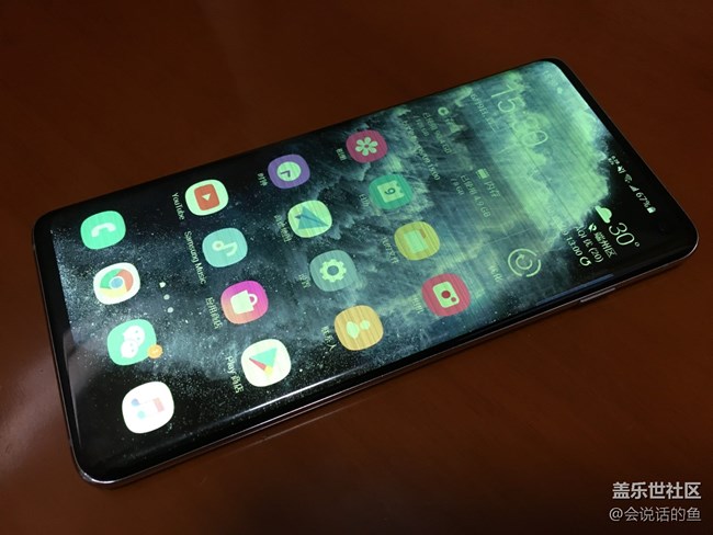 S10继绿屏后，出现花屏了