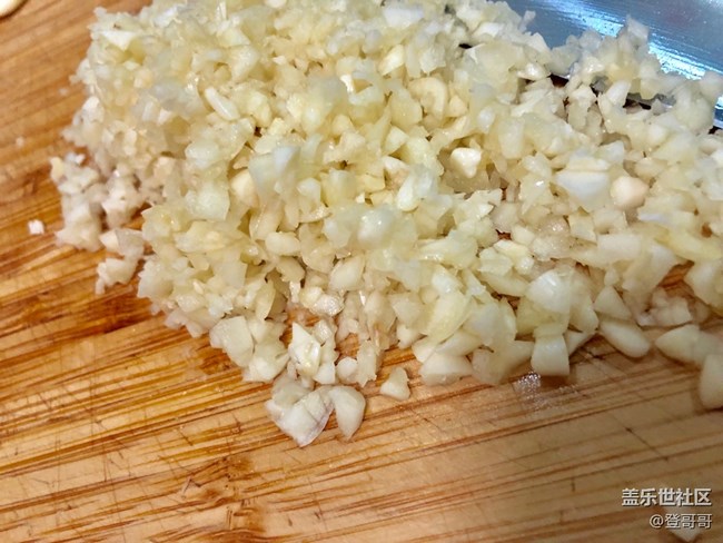 【午夜饕餮】半夜拉仇恨的蒜蓉生蚝