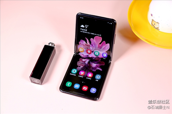 官宣：三星 Galaxy Z Flip 5G 7月22日开启预售：新配色吸睛