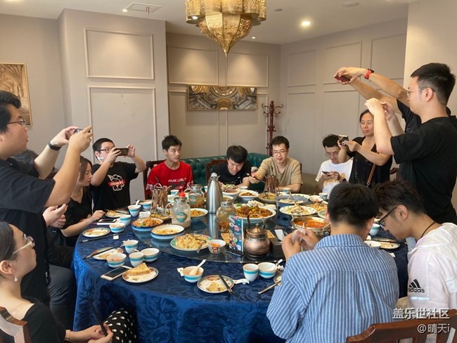 社区五周年庆祝活动