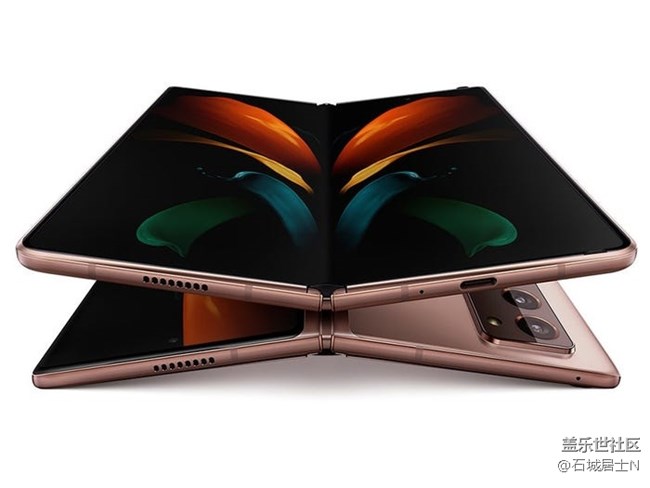 三星发布新一代折叠屏手机Galaxy Z Fold 2