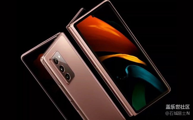 三星发布新一代折叠屏手机Galaxy Z Fold 2