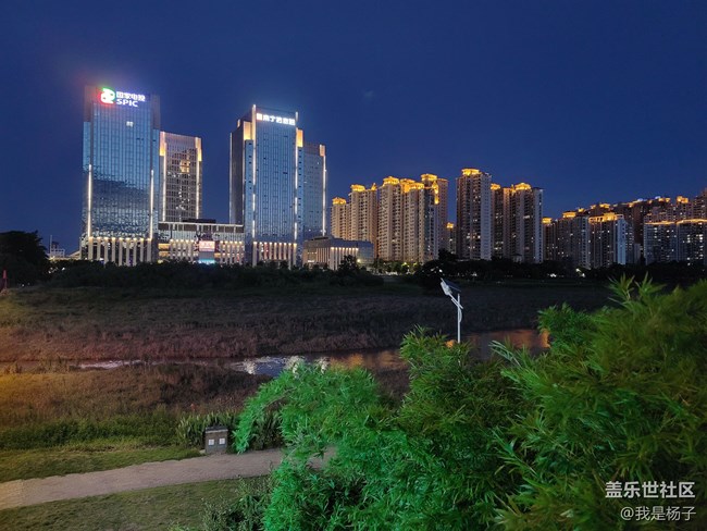 随手一拍就是大片—三星Galaxy Note20 Ultra摄影评测