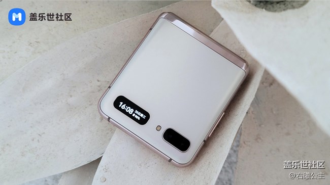 纯洁无暇，至白至美！三星Galaxy Z Flip 5G秘境白美图赏