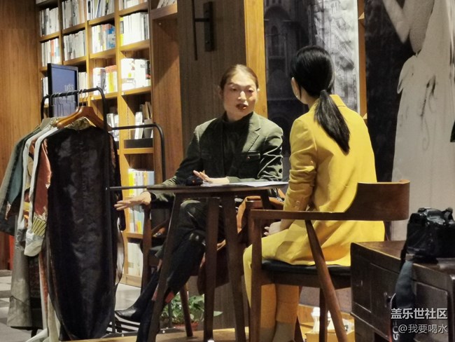 【双节假期怎么过】西安美妆博主雯方分享美的秘密和多样性