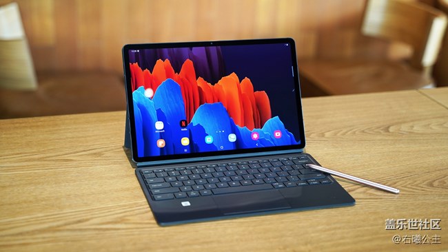 超薄轻盈，娱乐办公小能手 三星Galaxy Tab S7系列美图赏