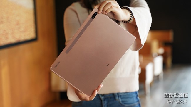 超薄轻盈，娱乐办公小能手 三星Galaxy Tab S7系列美图赏