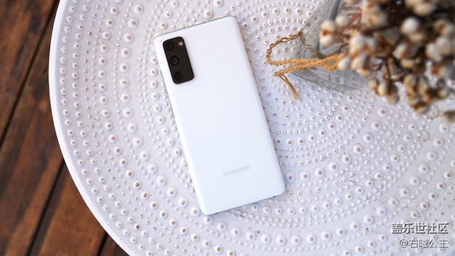 你想要的它都有！三星Galaxy S20 FE 5G评测