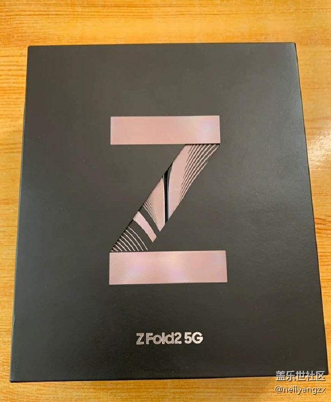 把未來折起放手上（Samsungalaxy Z Fold2 5G上手半月体验）