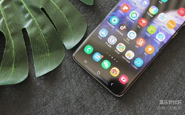 ​Galaxy S20 Ultra 5G意象白