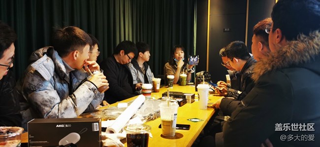 三星工艺领先世界带着三星w21品鉴起来吧