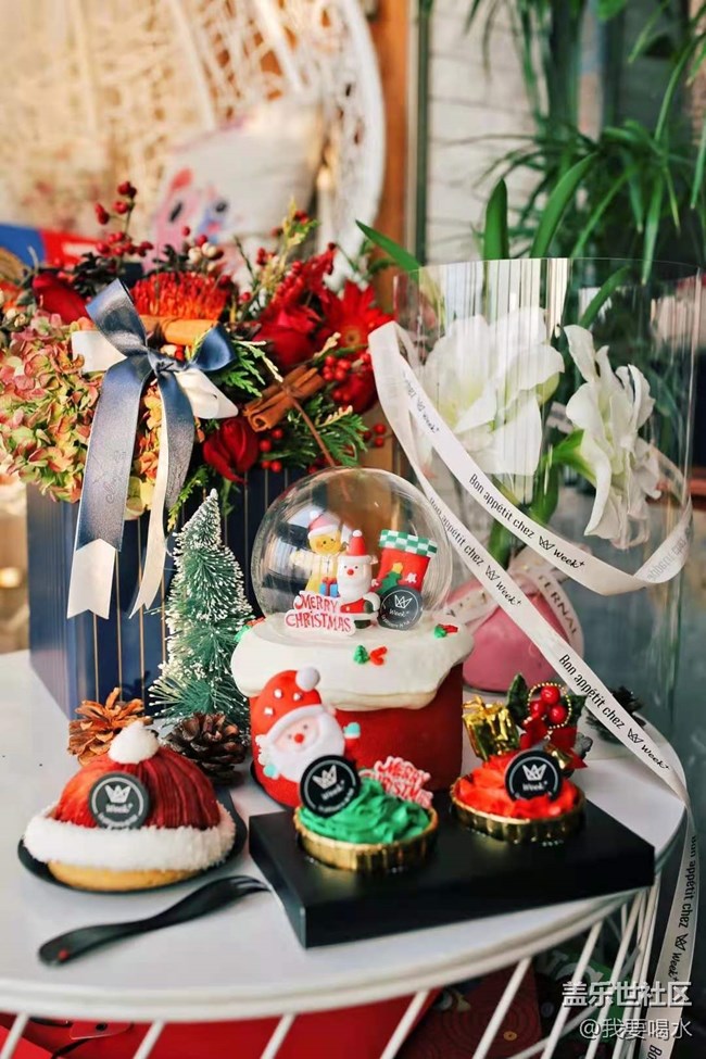 【圣诞狂欢】祝星粉圣诞开心健康快乐 呵呵圣诞老人来了