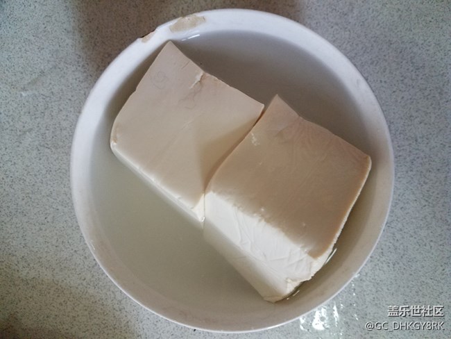 家常菜--鱼头炖豆腐