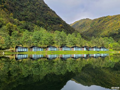 浮云海子