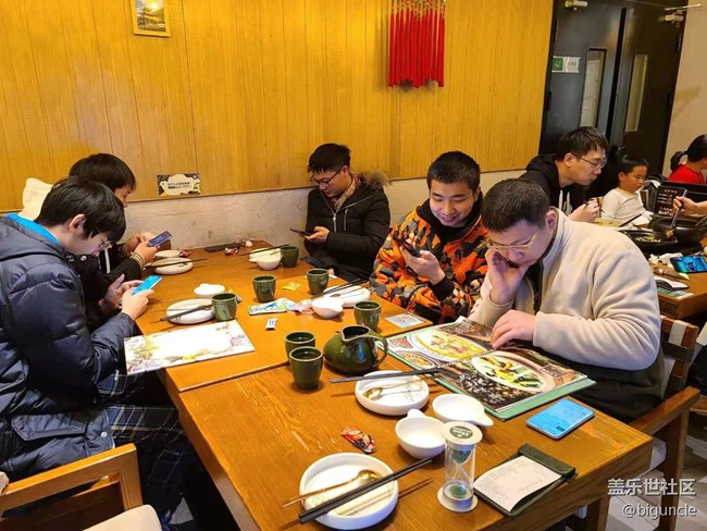 2020年的最后一次聚会，比以往来的更早一些