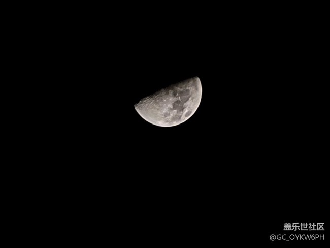今夜月半圆