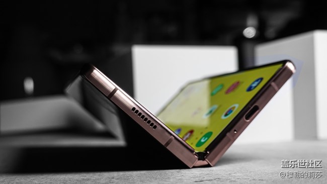 如何让你手中的【Galaxy Z Fold2 5G】提高工作效率？