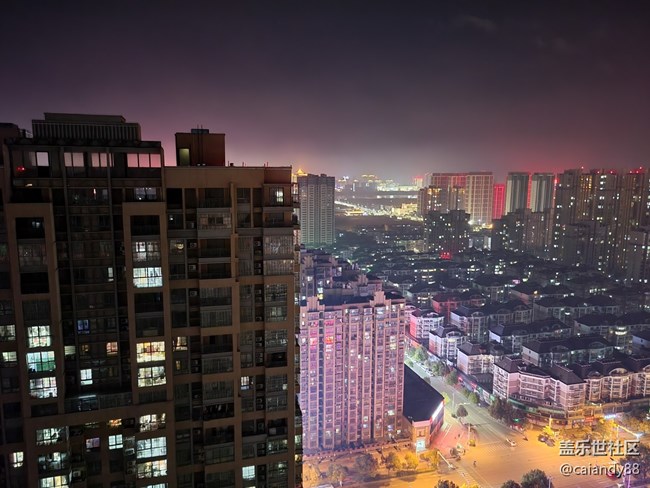 S21+ 5G 评测，屏大边窄，兼顾手感与续航的旗舰