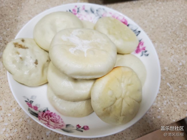【美食推介】+猪肉小烤饼