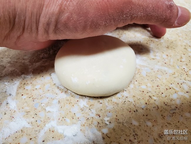 【美食推介】+猪肉小烤饼