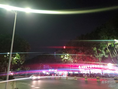 黑夜与灯光