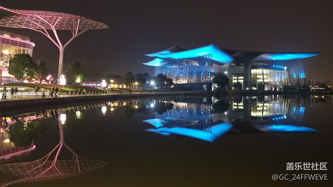 上周刚入S21U，试拍了几张无锡景，满意！