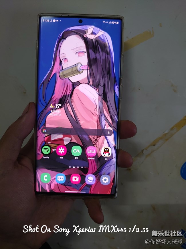 白色和黑色永远是不会看腻的颜色