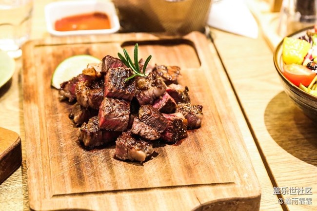 “假牛肉”到底是什么样？网友：日常吃到牛肉可能是假的