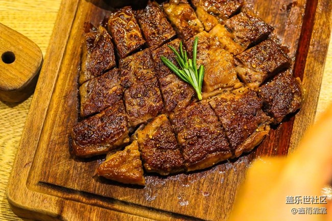 “假牛肉”到底是什么样？网友：日常吃到牛肉可能是假的
