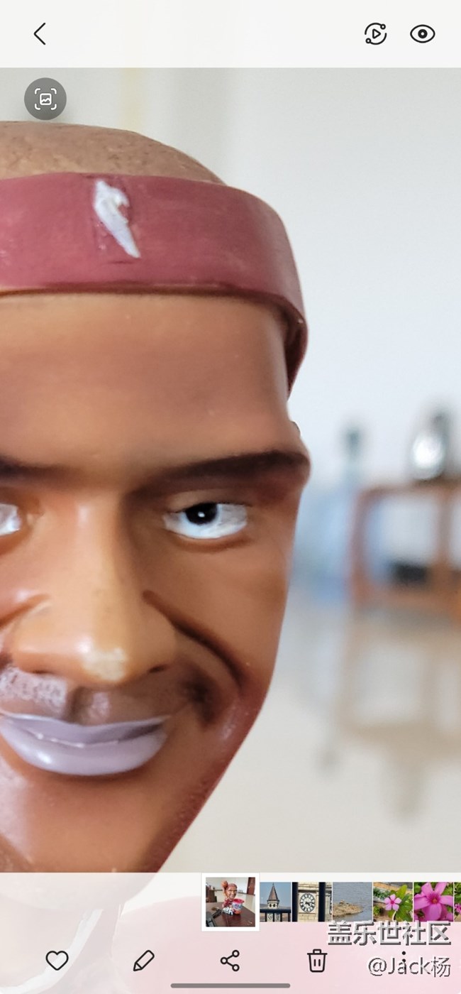 超大杯1亿像素拍照放大与果11效果对比