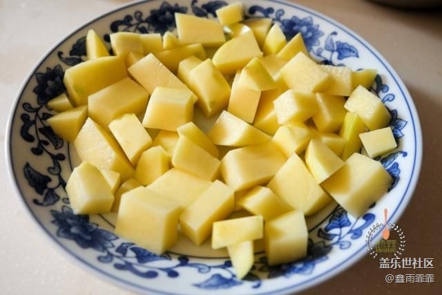 【五一霸王餐】解锁排骨最好吃做法，无需水煮，全家吃嗨了！