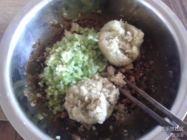 【五一霸王餐】茄子馅儿的包子