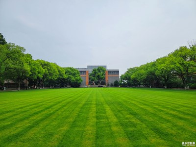 【翠意校园】