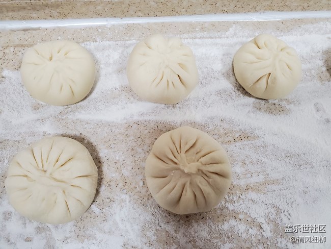 【初夏家常菜】+端午节必备的笋干四季豆包子提前献上