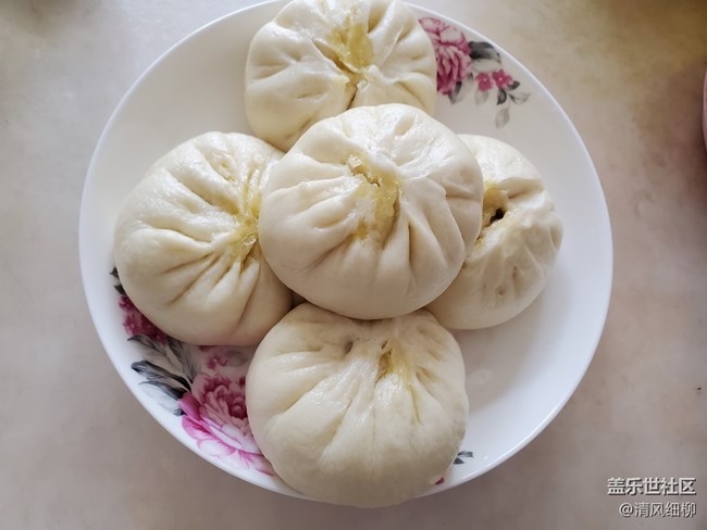 【初夏家常菜】+端午节必备的笋干四季豆包子提前献上