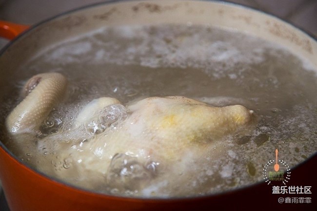 76岁妈妈每次炖鸡都会加它，不仅味道鲜美，而且滋润又爽滑